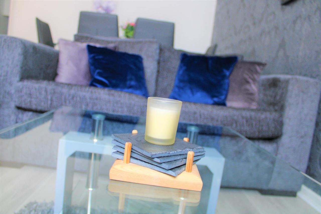 Homely And Budget Friendly 3 Bed House Sleeps 6 Free Parking! Milton Keynes Ngoại thất bức ảnh